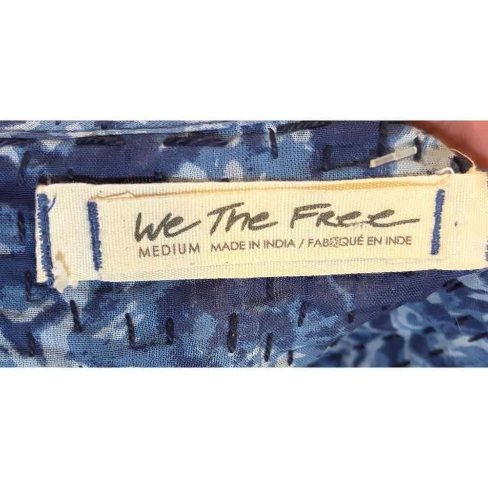 We The Free Blue Floral Peasant Top Medium Oversized Boho Button Front Stitching - Picture 2 of 16